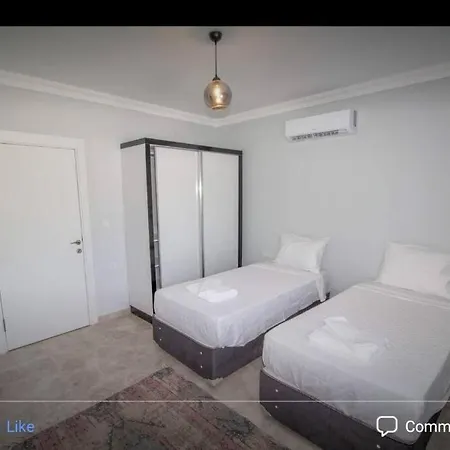 Aliya's Golden Spacious 3 Bed شقة *