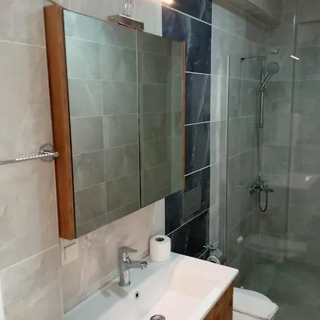 شقة Aliya's Golden Spacious 3 Bed *