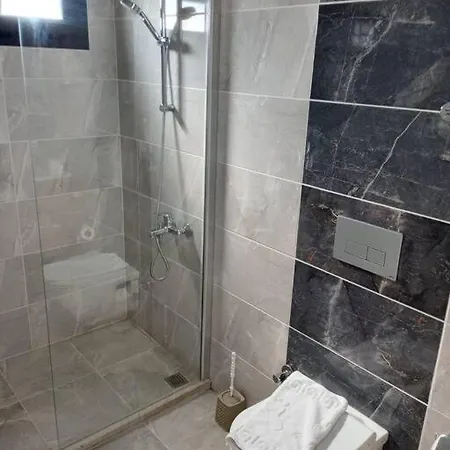 Aliya's Golden Spacious 3 Bed Fethiye