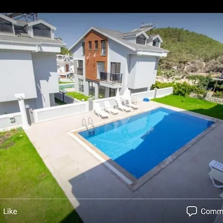 Apartment Aliya's Golden Spacious 3 Bed *