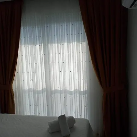 Apartment Aliya's Golden Spacious 3 Bed *